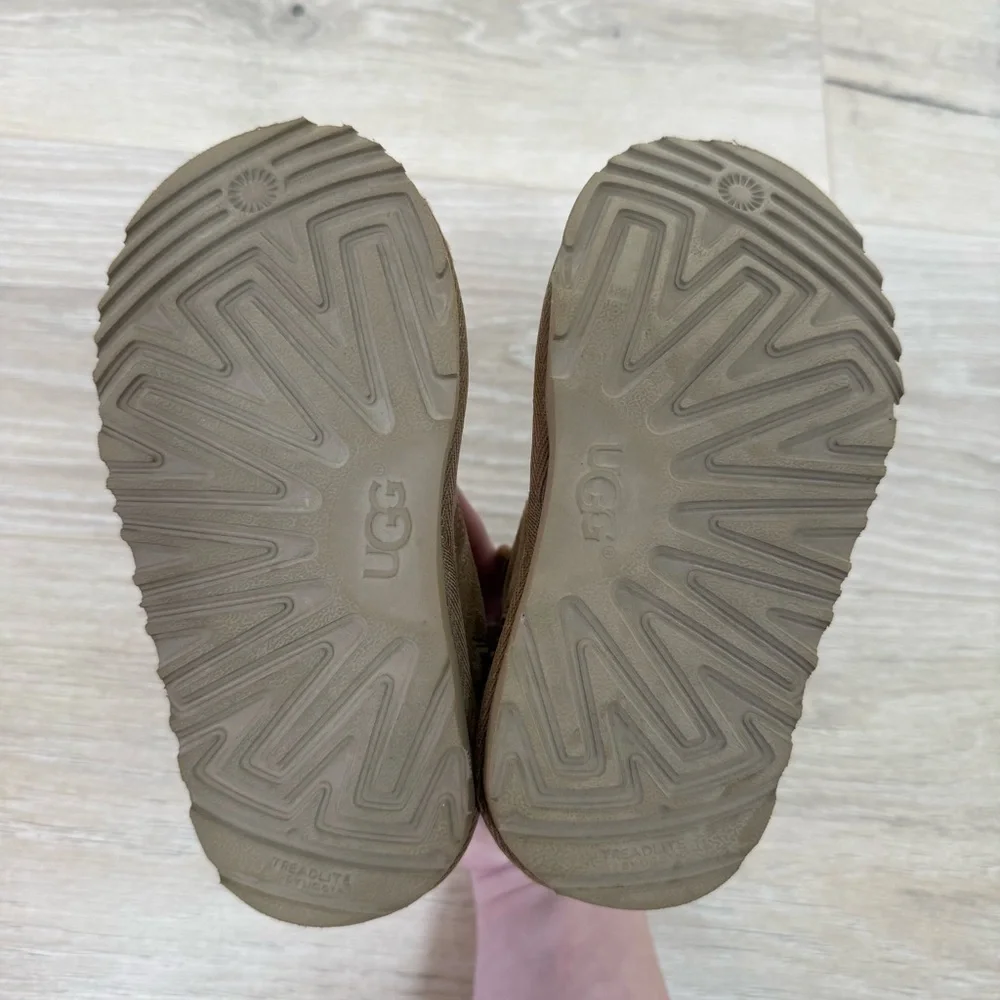 UGG chestnut neumel
